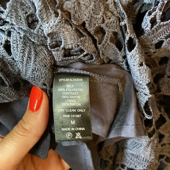 ASTR Lace A-Line Sleeveless V-Neck Midi Dress A figure-flattering closet staple. - Picture 11 of 12